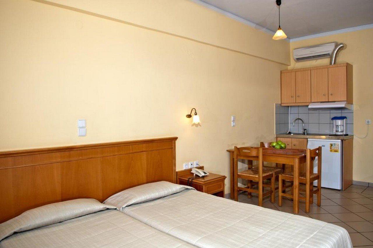 Kleoniki Mare Aparthotel Ретимно Екстериор снимка