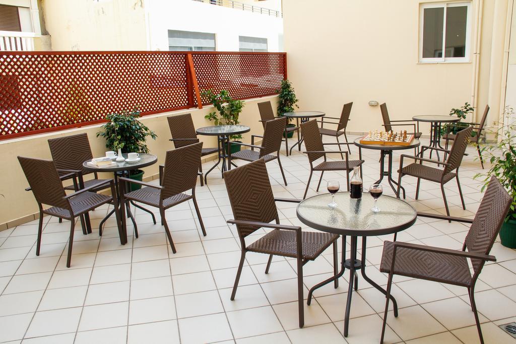 Kleoniki Mare Aparthotel Ретимно Екстериор снимка