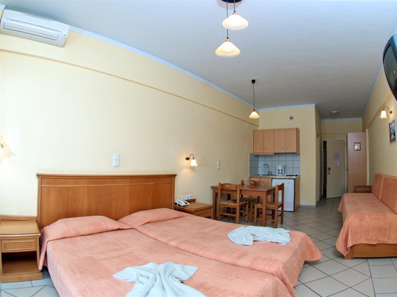 Kleoniki Mare Aparthotel Ретимно Екстериор снимка