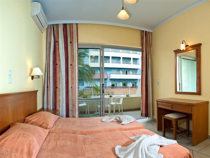 Kleoniki Mare Aparthotel Ретимно Екстериор снимка